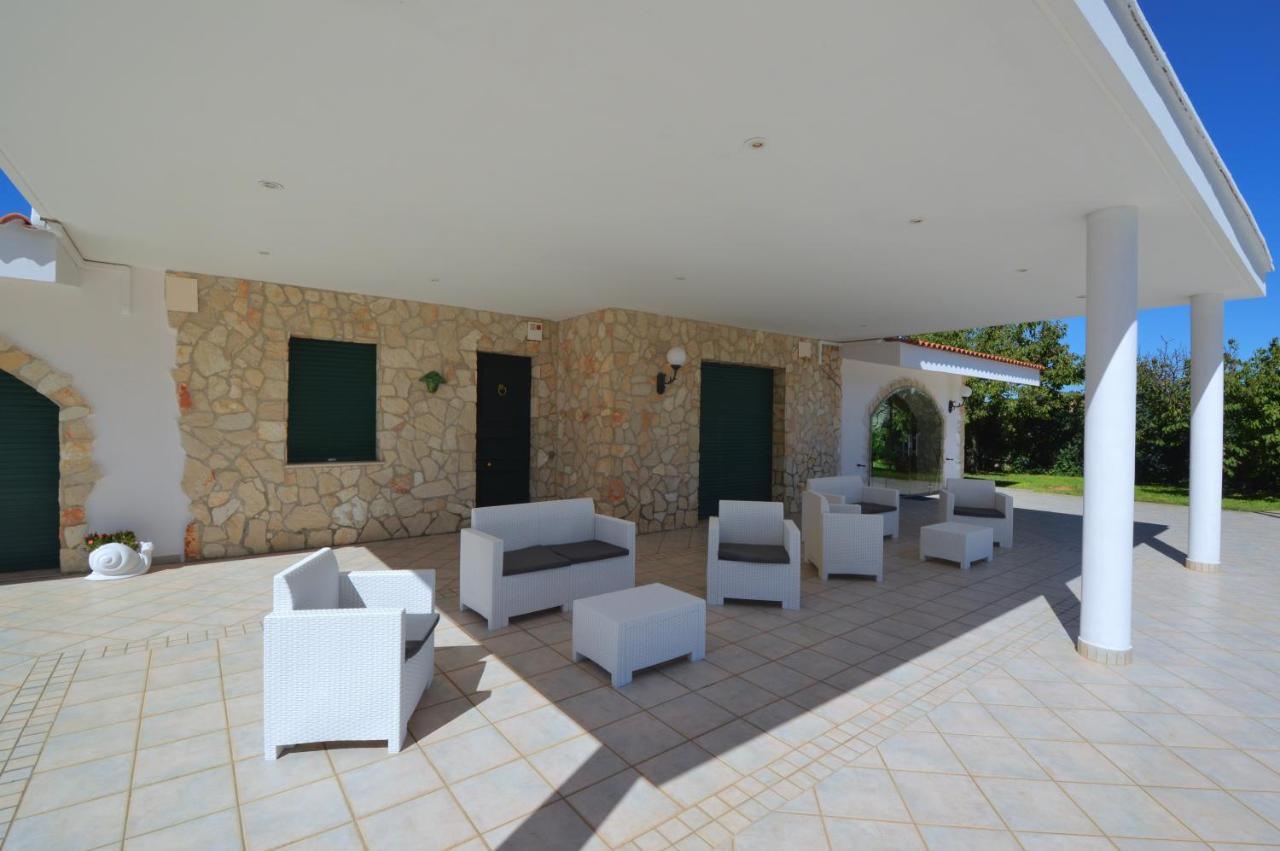 Villa Vedesa غالّيبولي المظهر الخارجي الصورة